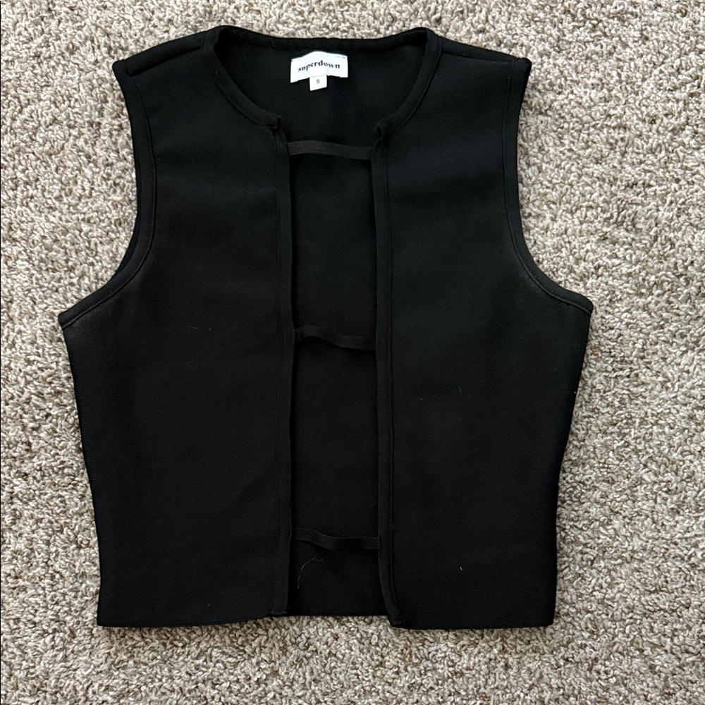 Superdown Black  Cutout Top